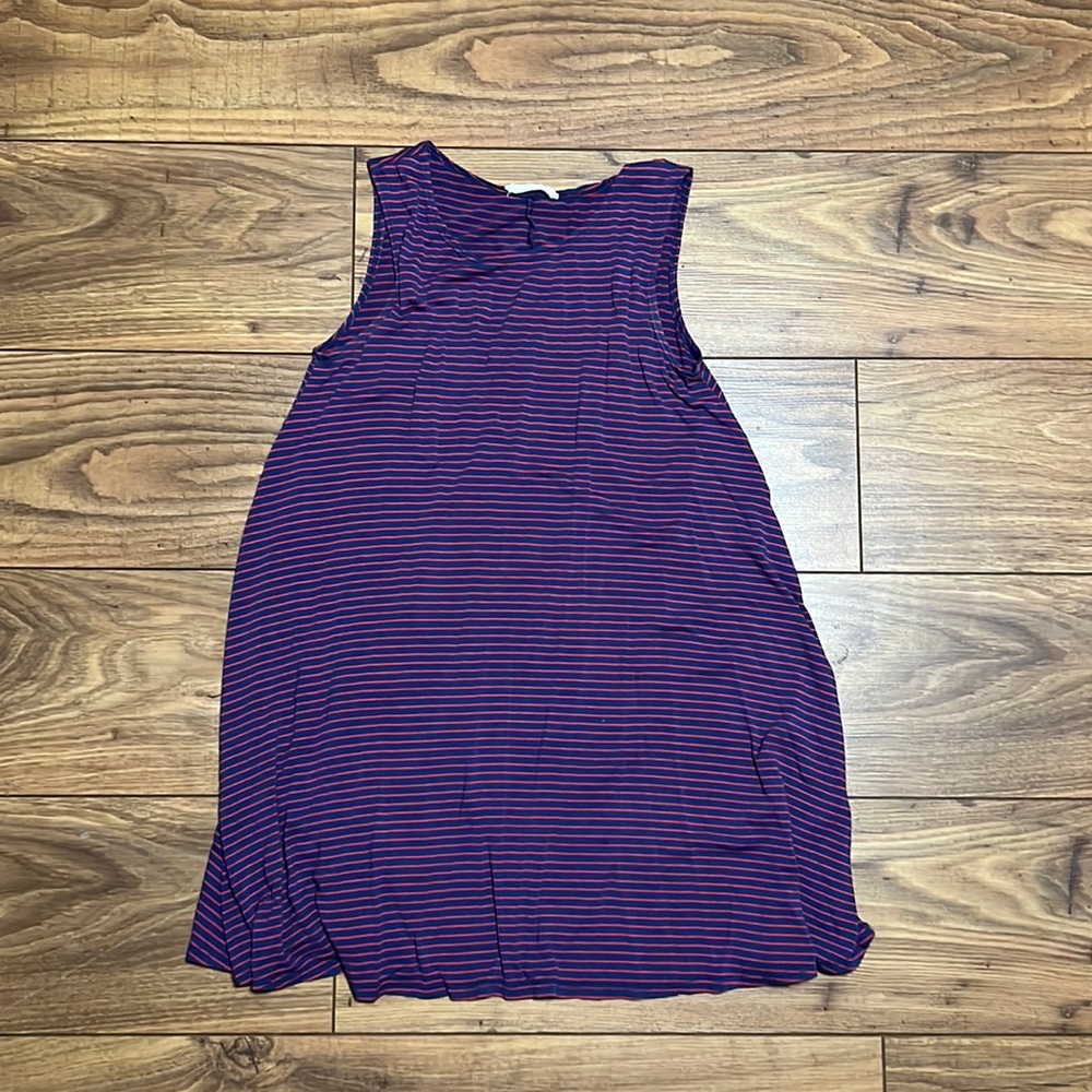 Sleeveless super comfy dress. Forever Rose Couture brand size small.